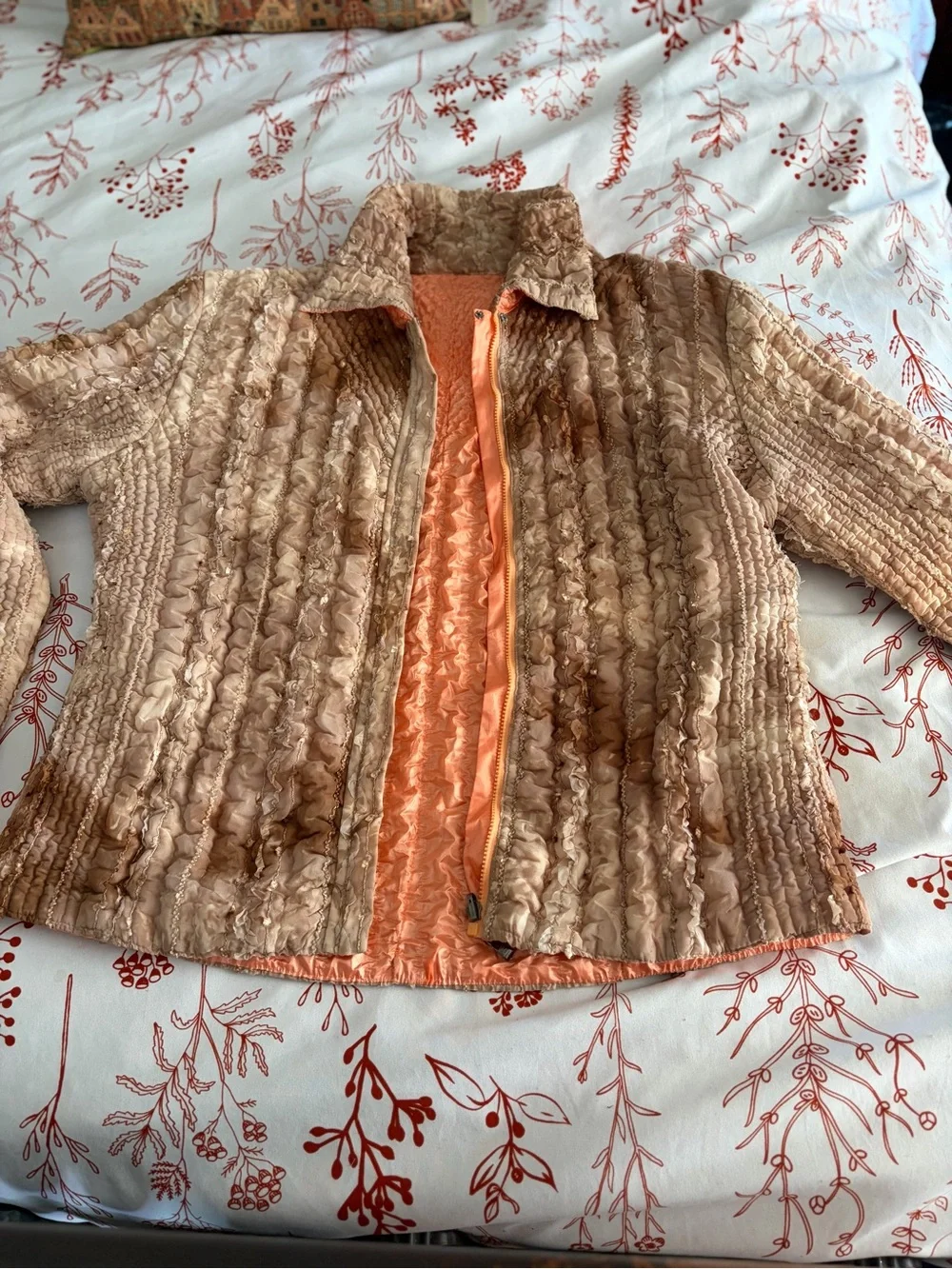 Women's Peach/Brown Textured Quilted Puffer Jacket